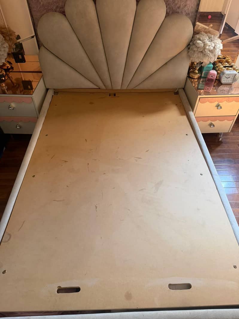 single bed 3