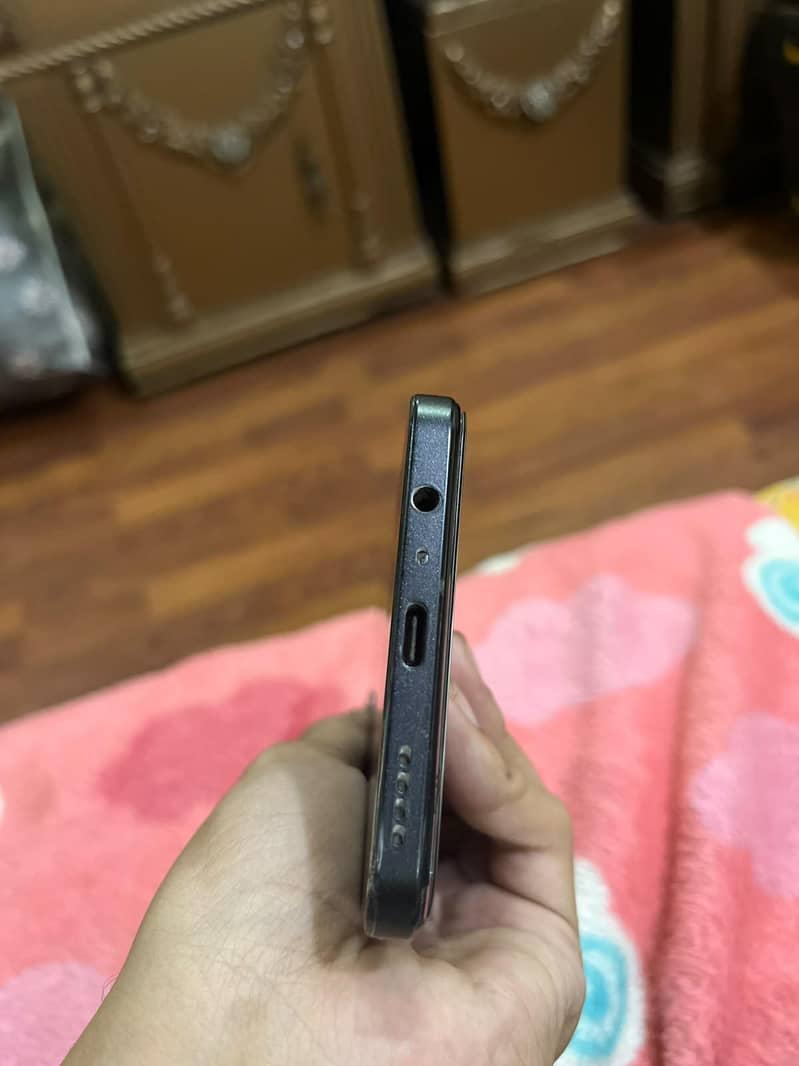 Realme C53 3