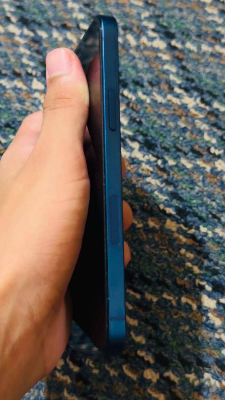 Iphone 12 JV 0
