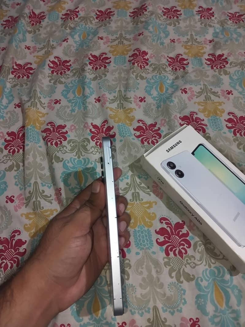 Samsung A06 3