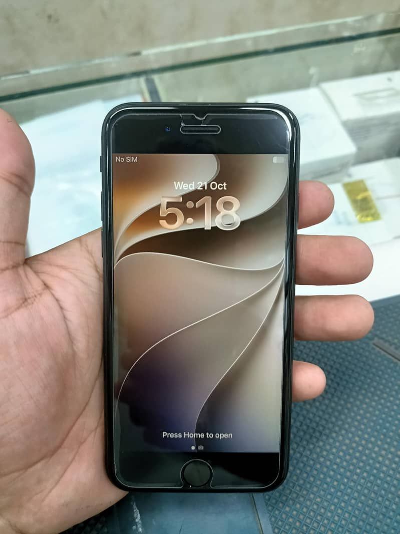 Apple iPhone SE 1