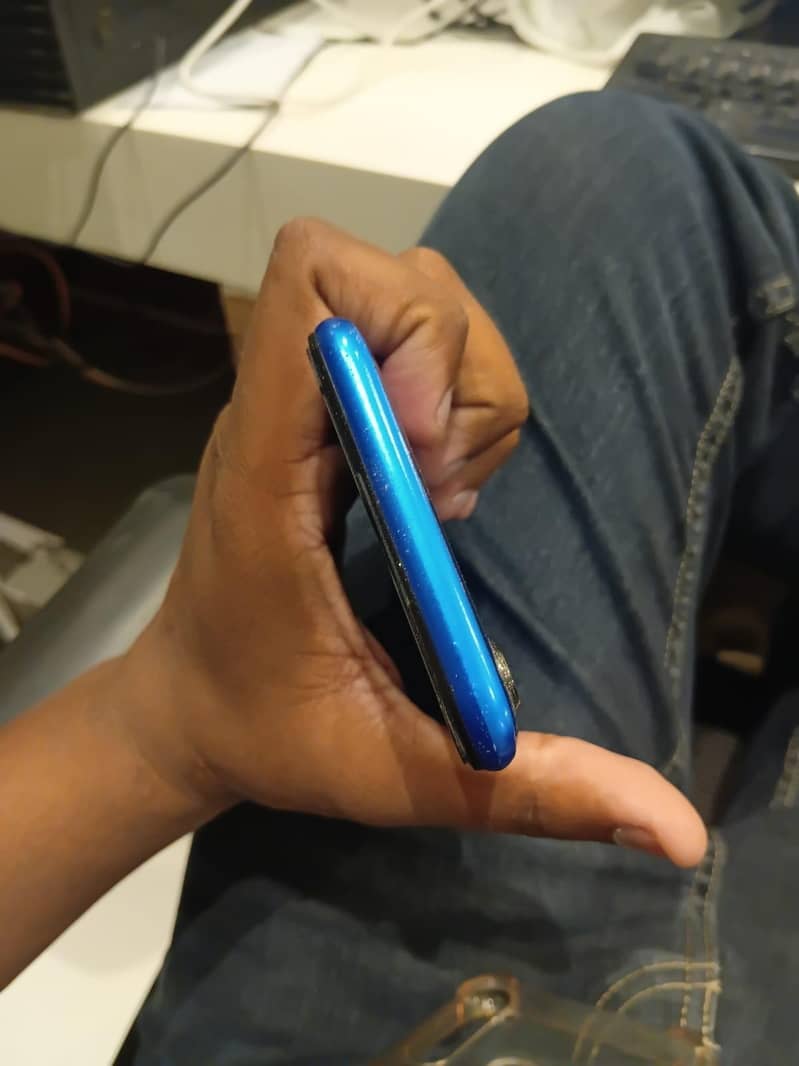 Realme C5 4