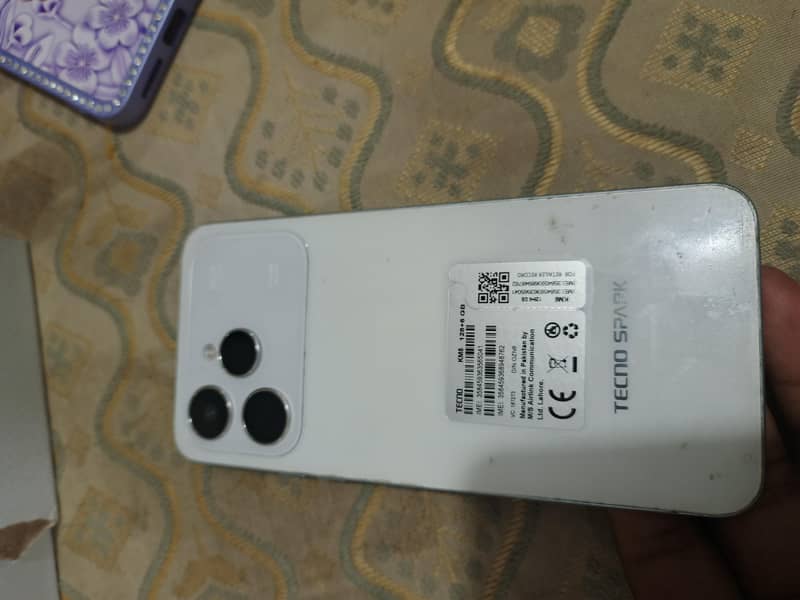 Tecno SPARK 40 2