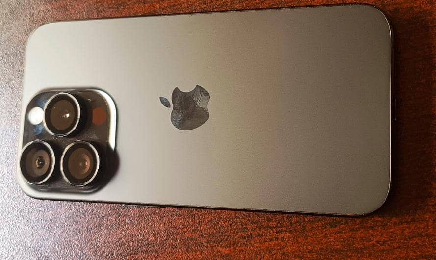 Iphone 15 pro 3