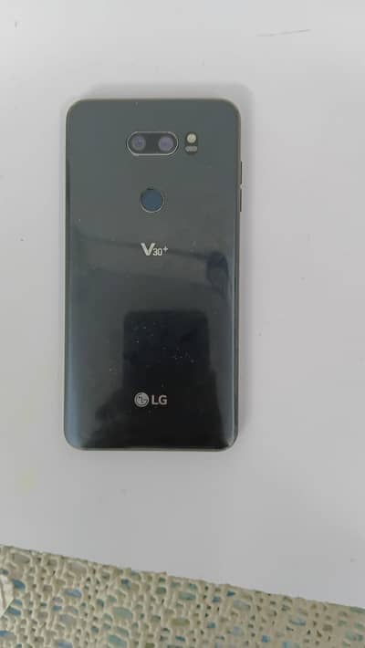 LG V30 Plus
