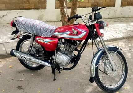 honda 125  full lush kio km n hona wala