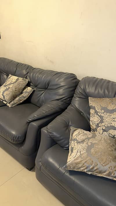 Carefully used at home sofas 3-3-2-1