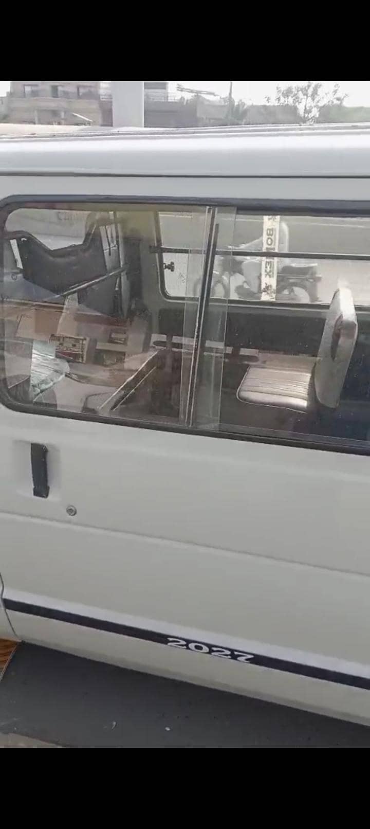 Toyata Hiace 89 Model 4