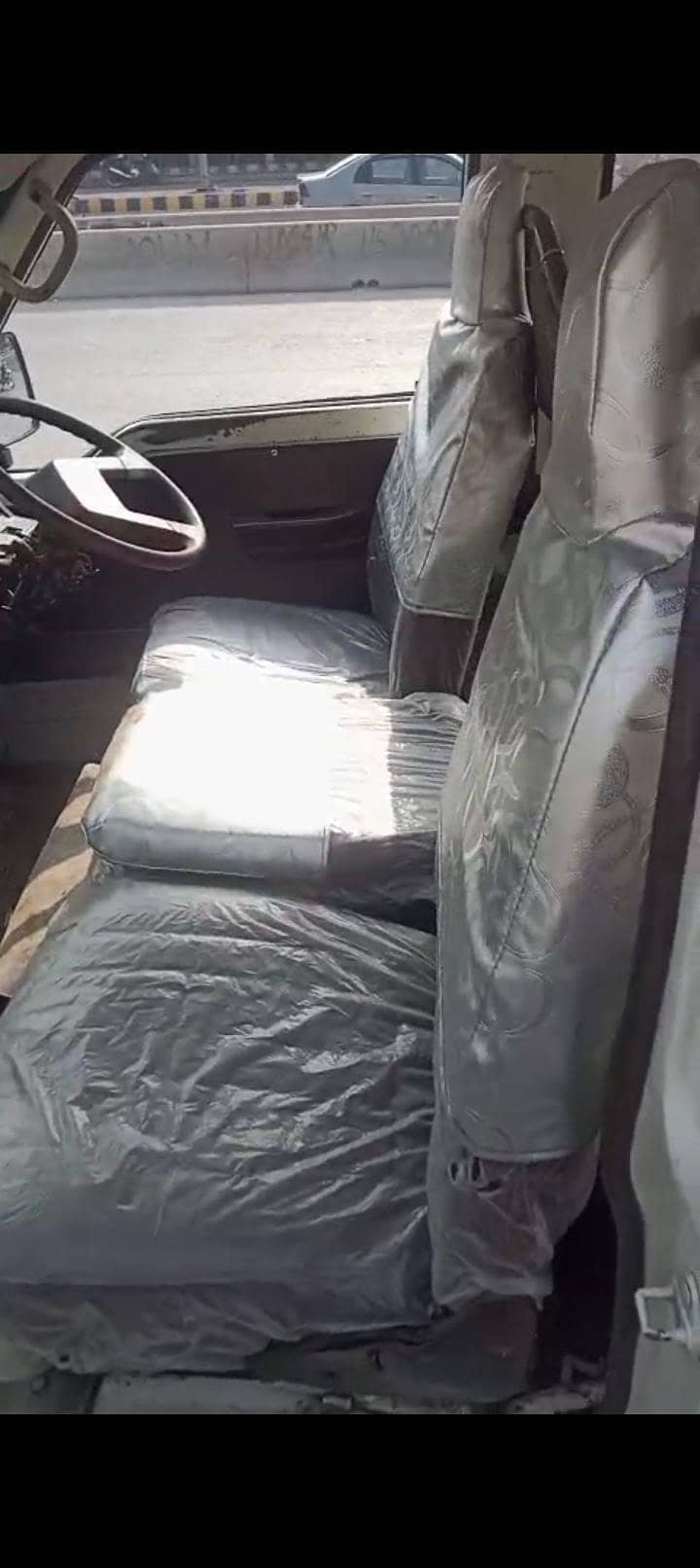 Toyata Hiace 89 Model 6