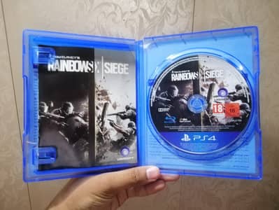 `Rainbow Six Siege PS4 Original CD - CUSA-01788 - Online Game`