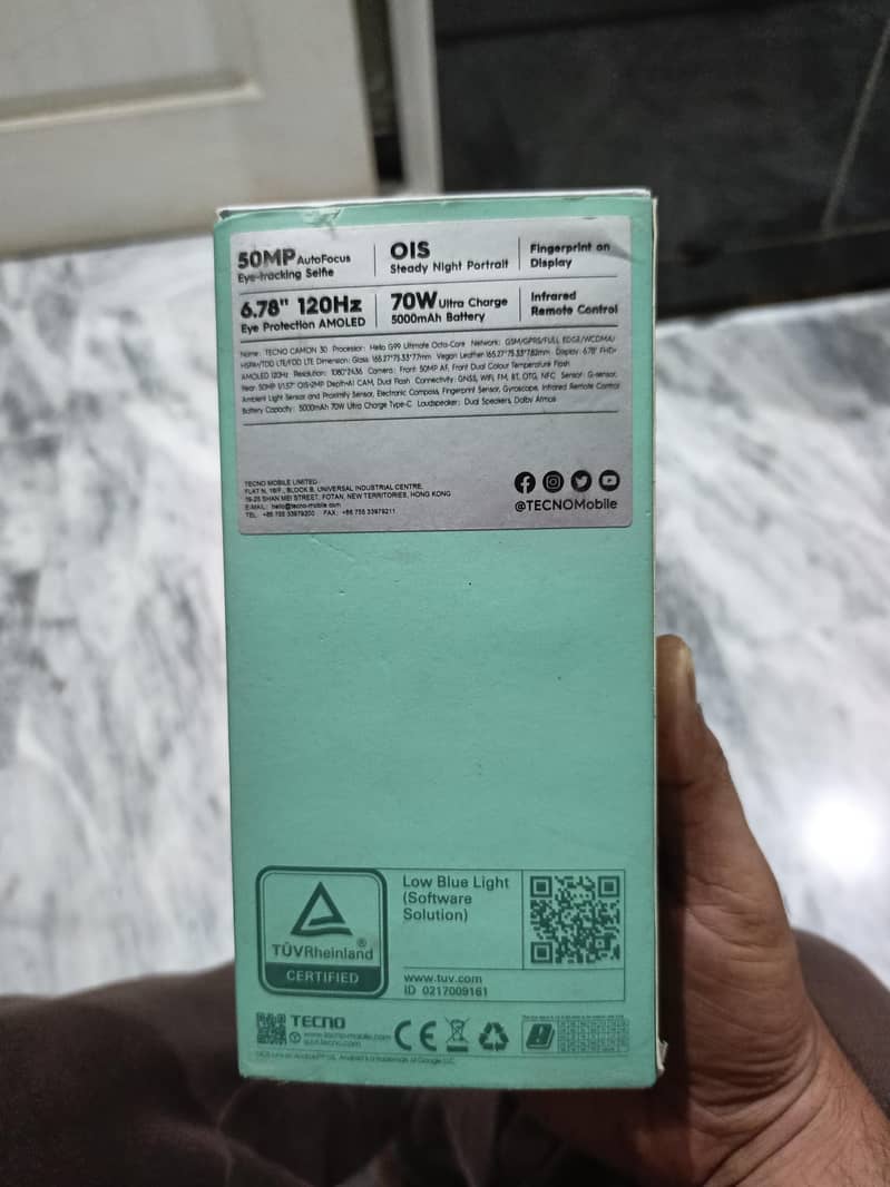 Tecno CAMON 30 7
