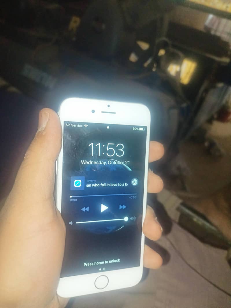 Apple iPhone 6 3