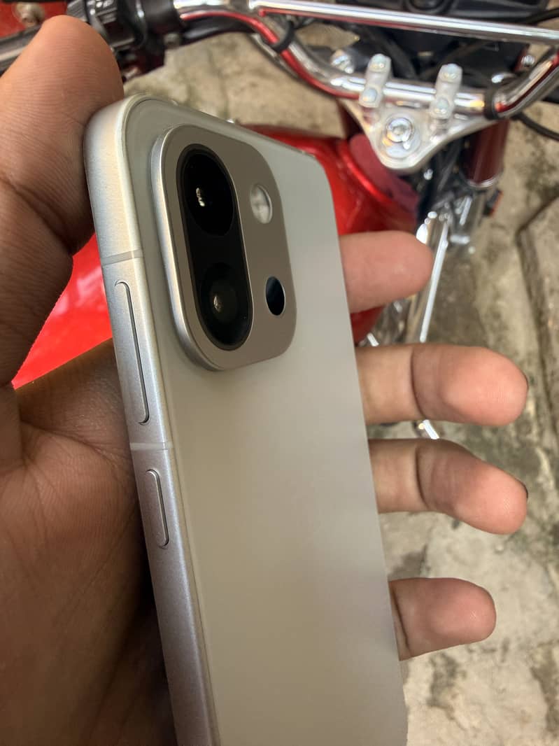 One Plus 13s 4