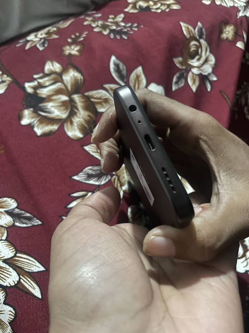 OPPO A6c 1