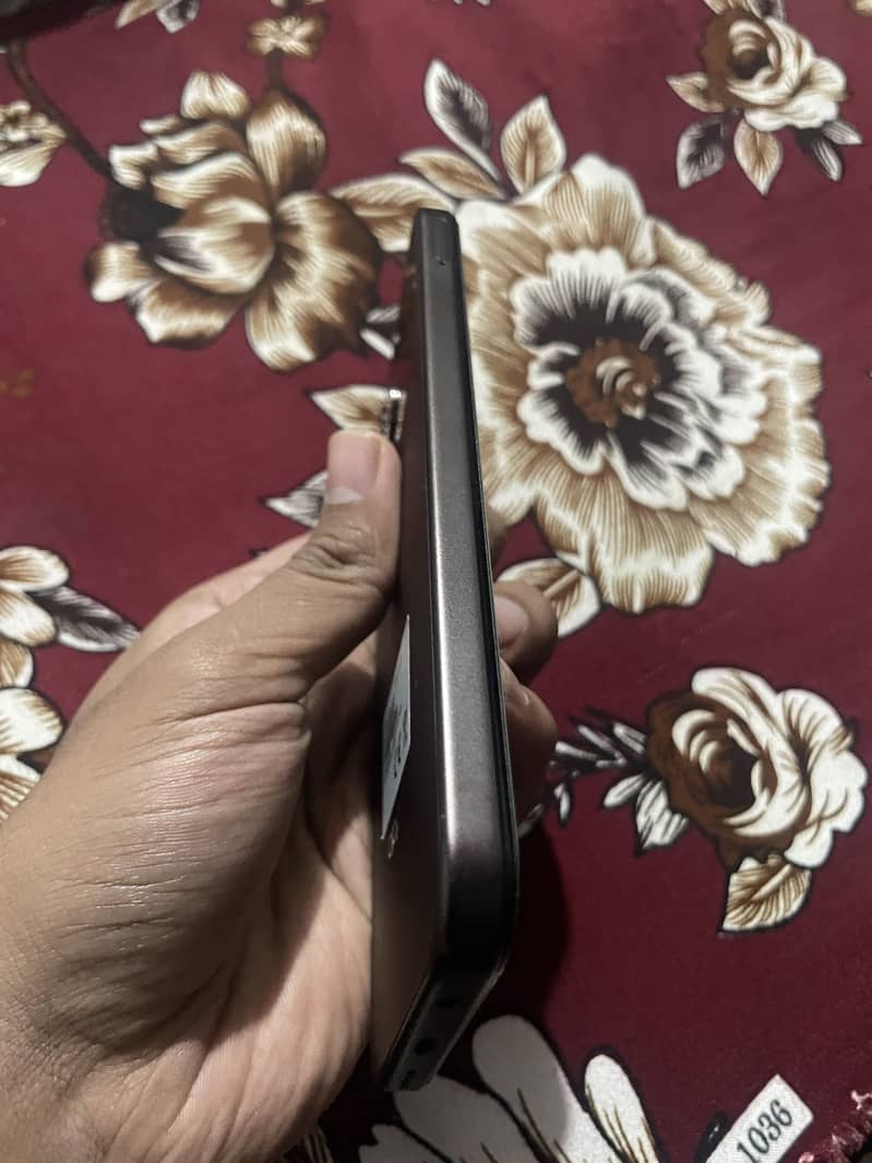 OPPO A6c 3