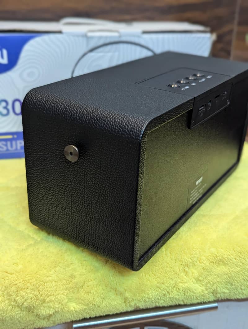branded wuff bluetooth wofer speaker 3