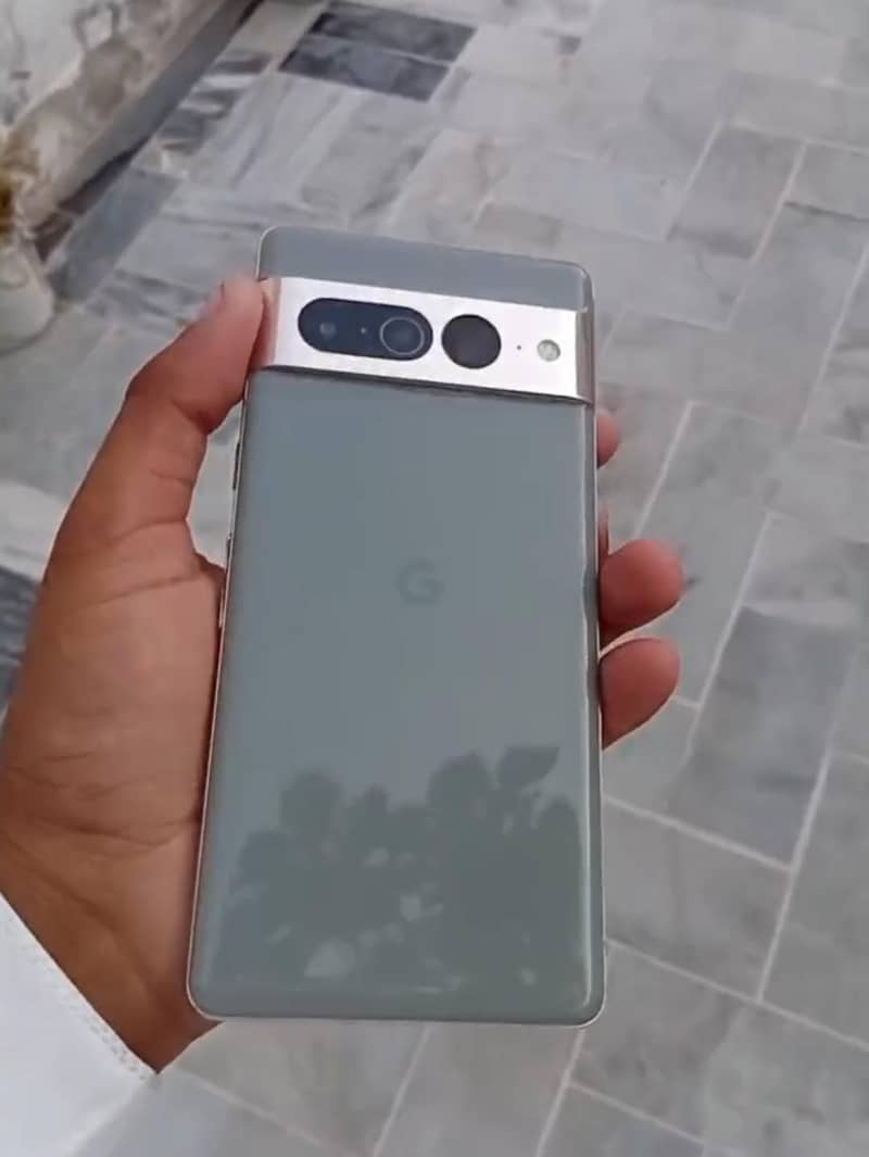 Google Pixel 7 Pro 4