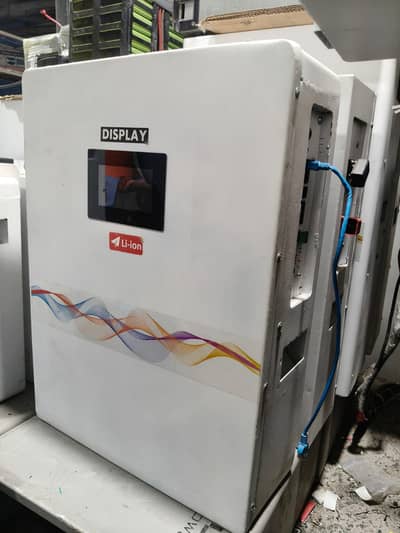 Lithium Battery/Dry Cell/LiFePO4 Lithium Ion/Industrail Batteries