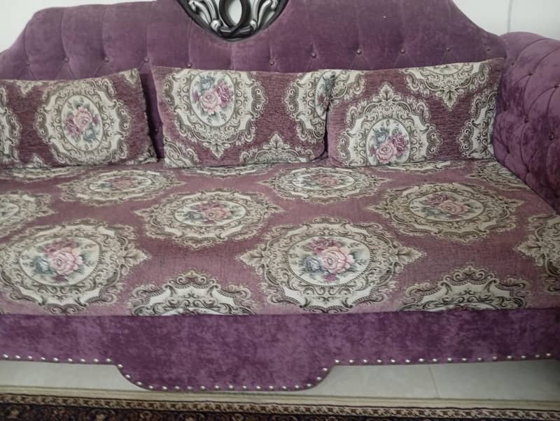5 seater sofa 0