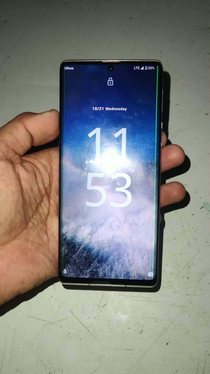 Sharp Aquos Crystal 2