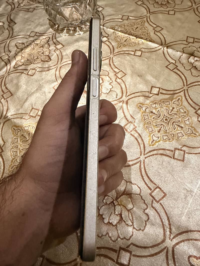 Realme C53 1