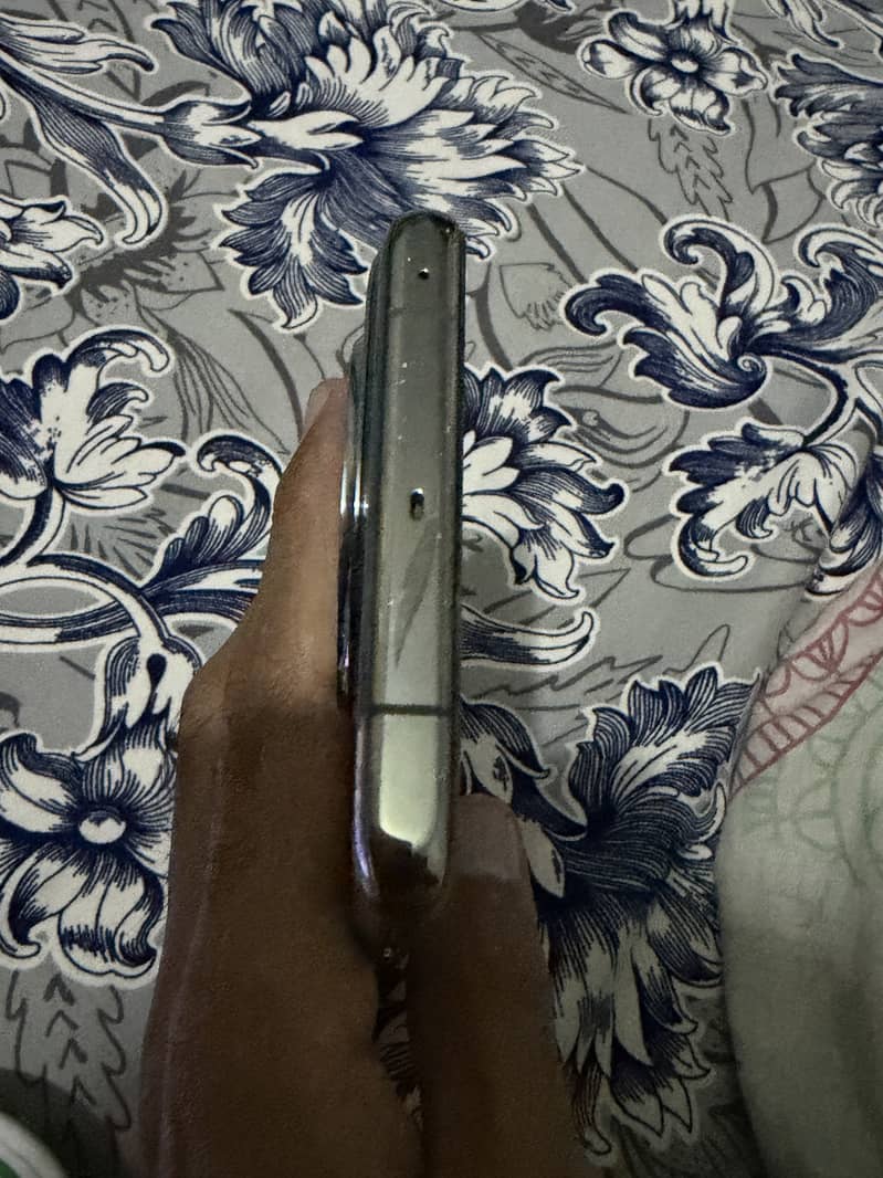 One Plus 11 5G 2