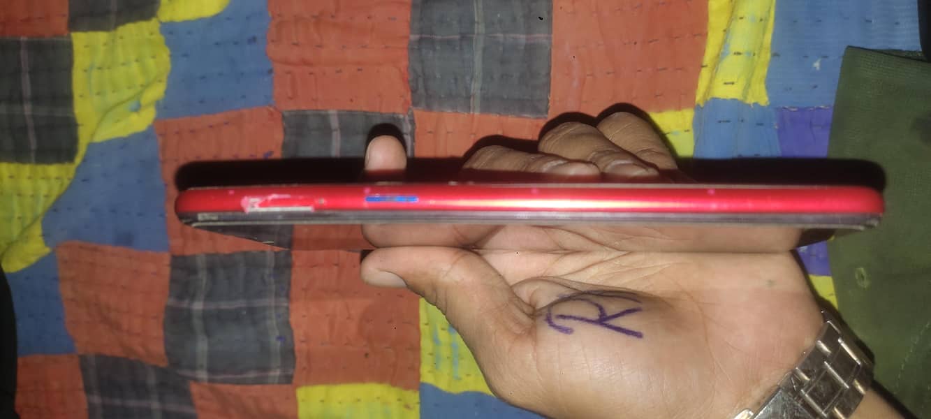 OPPO F7 3