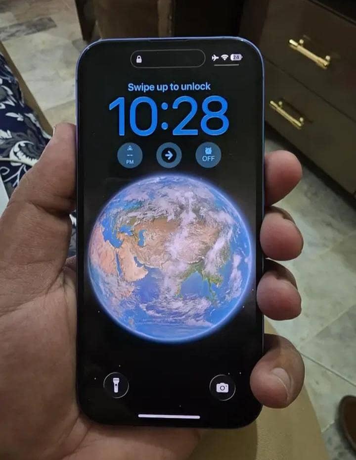 Apple iPhone 16 jv 3