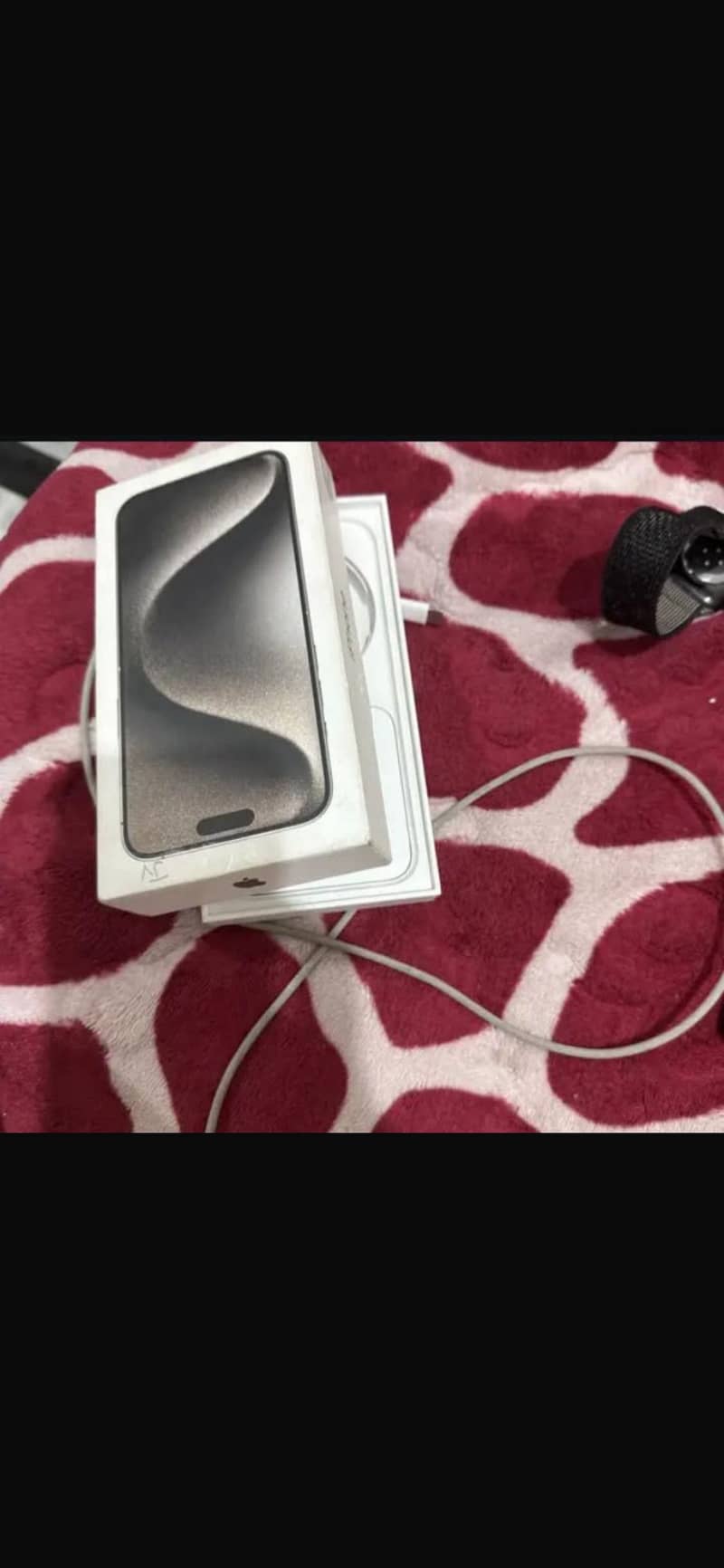 Apple iPhone 15 Pro Max 2