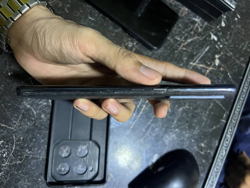 Infinix Note 40 Pro 3