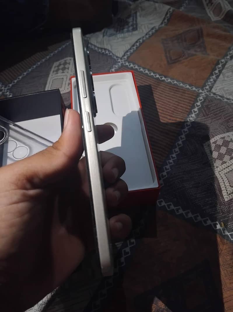 Itel S25 8
