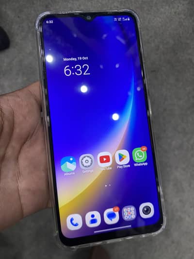 Vivo Y18