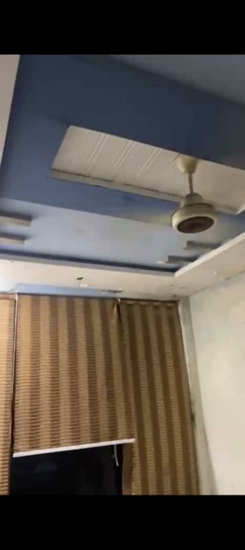 ROOM WITH ATTACHED BATH AVAILABLE FOR RENT