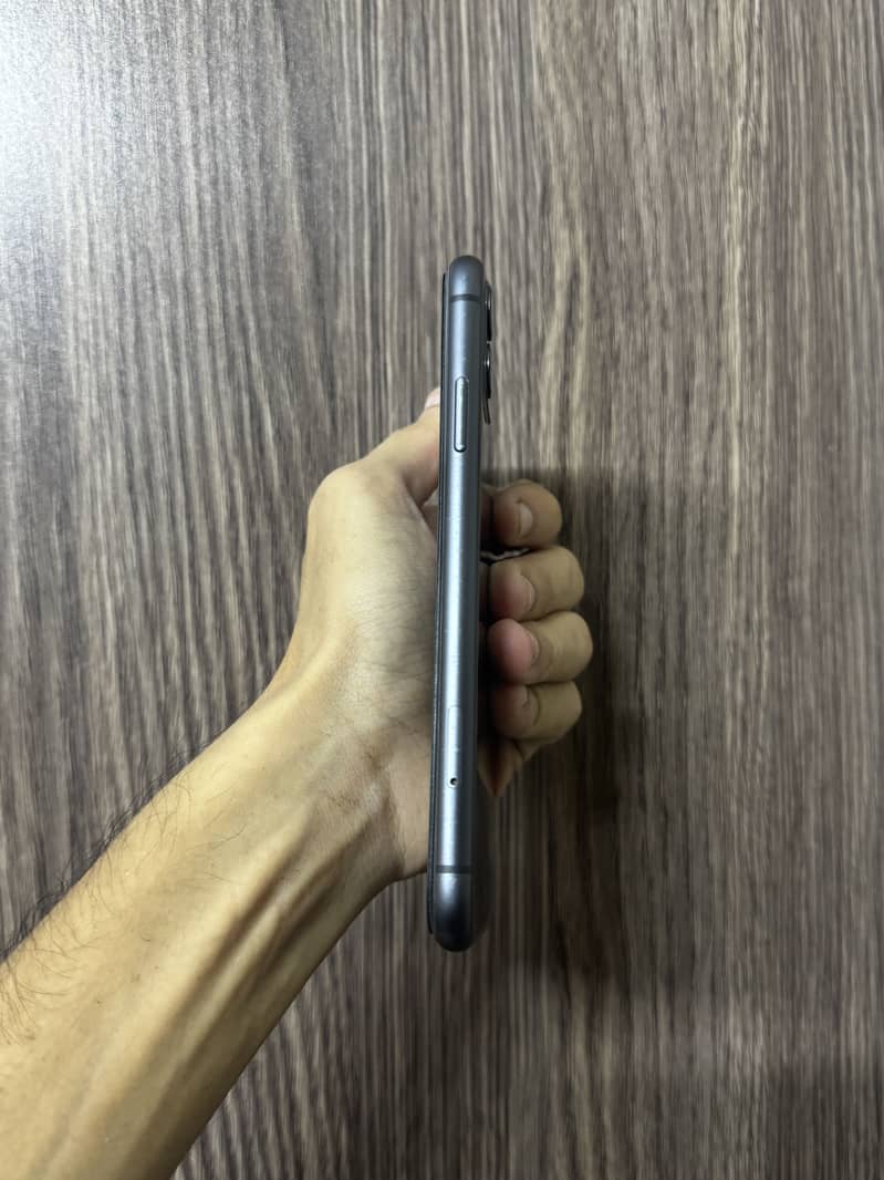 Apple iPhone 11 1