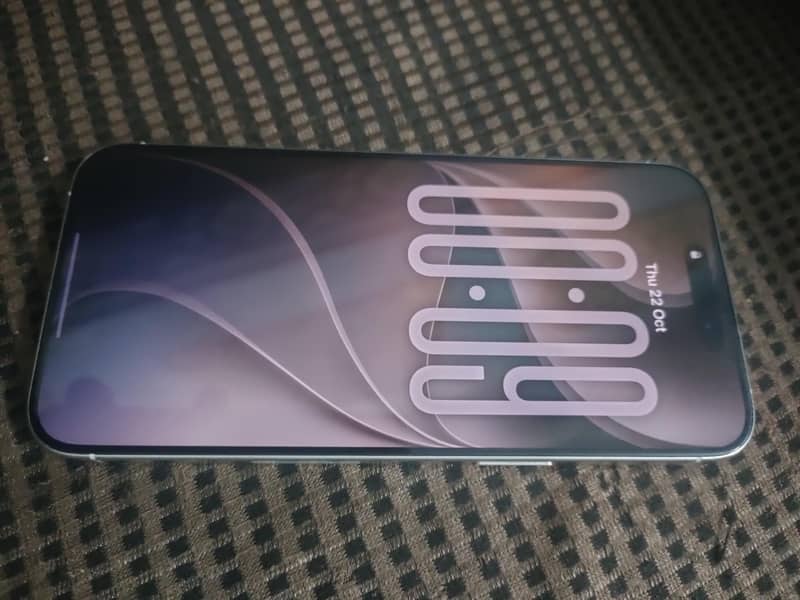 Apple iPhone 15 Pro Max 1