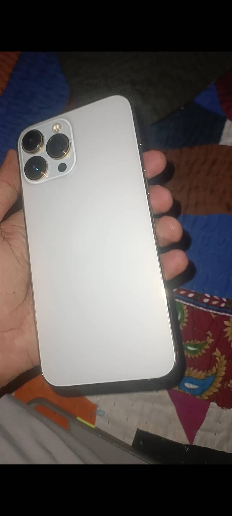 Apple iPhone 13 Pro Max 2