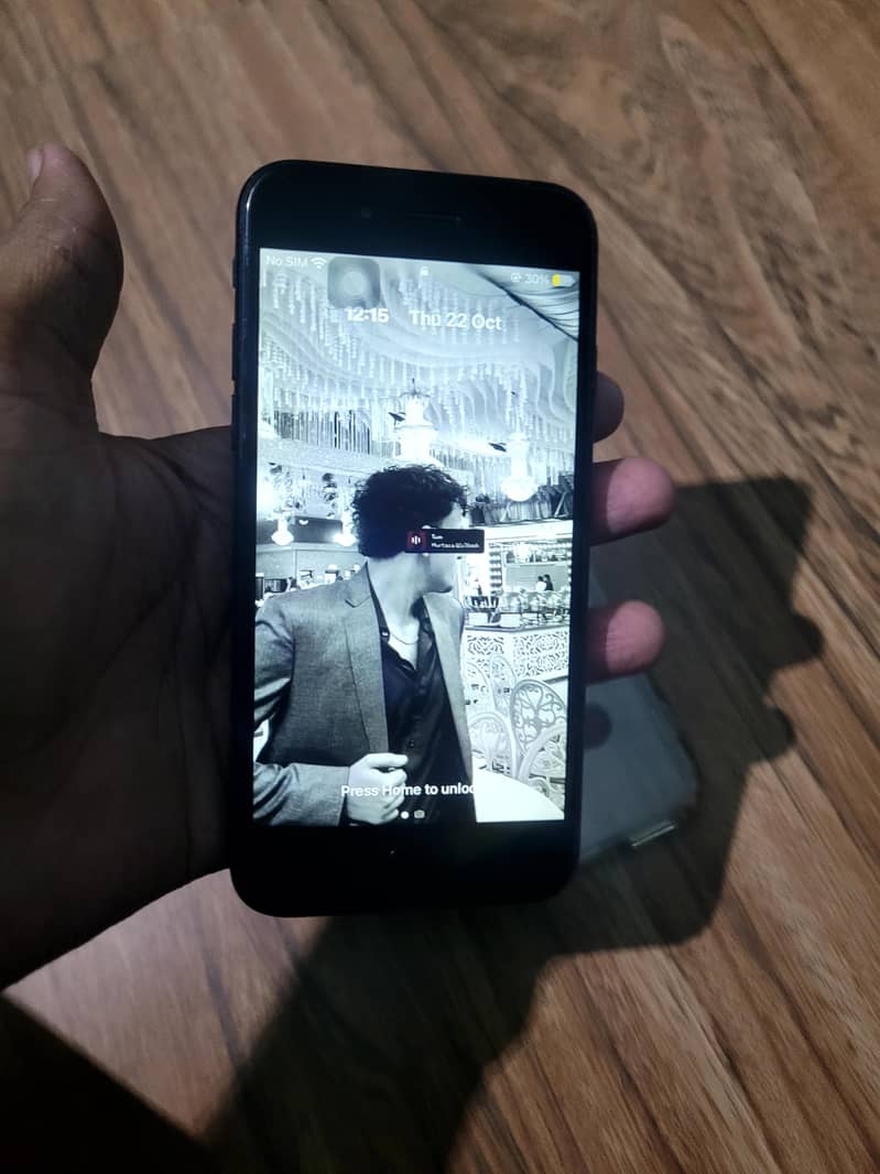 Apple iPhone SE 2020 1