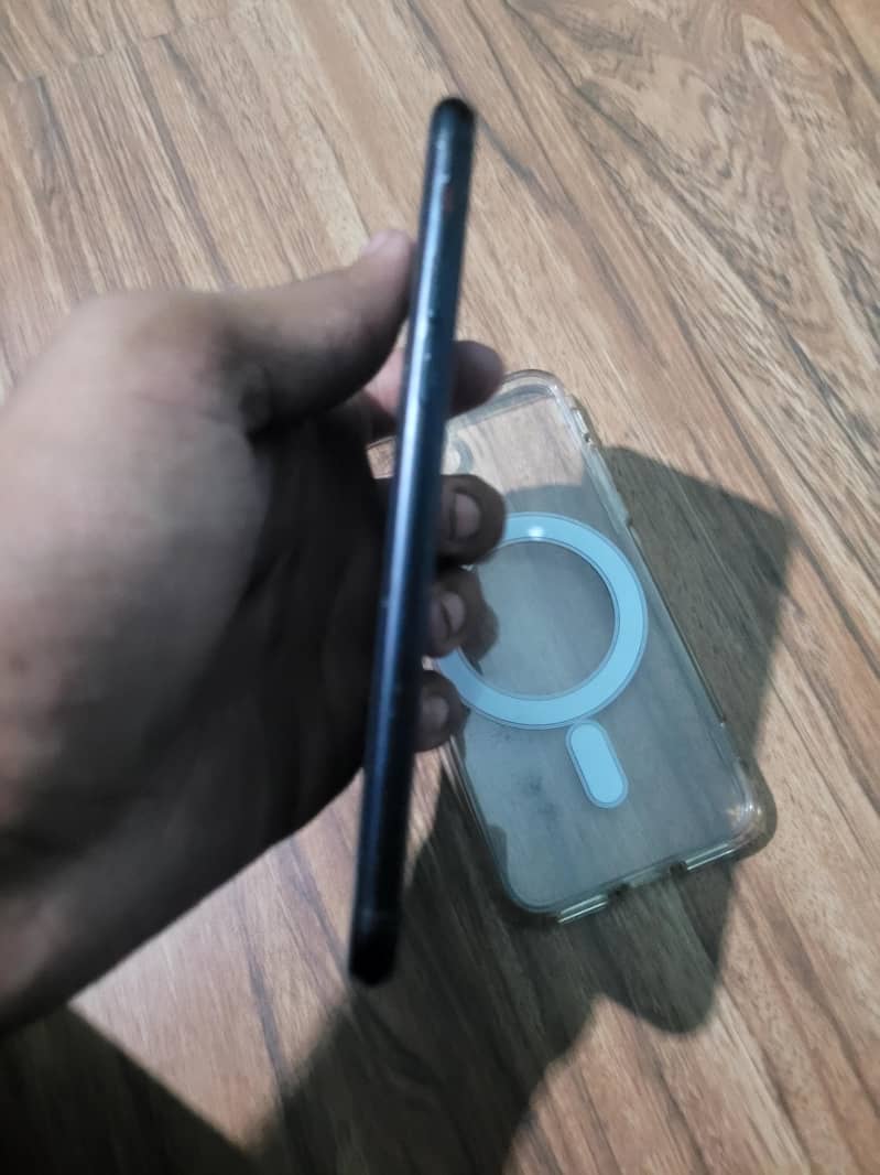 Apple iPhone SE 2020 2