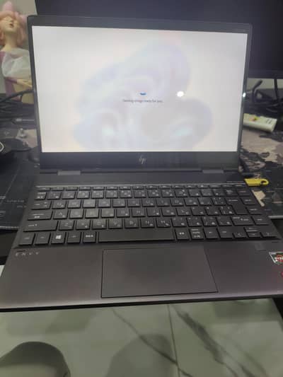 HP ENVY x360 AMD RYZEN 7 3700U