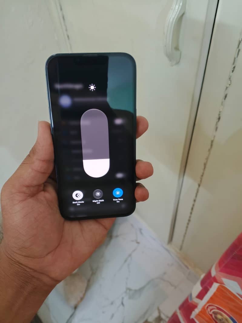Apple iPhone 13 3
