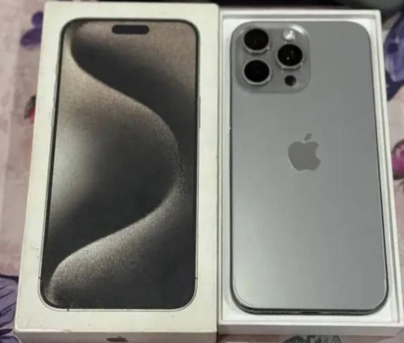 Apple iPhone 15 Pro Max 0