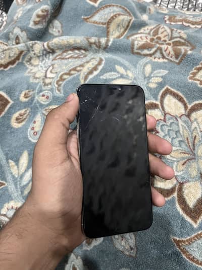 iPhone X PTA 64GB + Sharp Aquos R5G 12/256GB | Ahmedpur East
