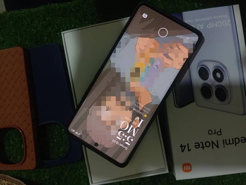 Xiaomi Redmi Note 14 Pro 1