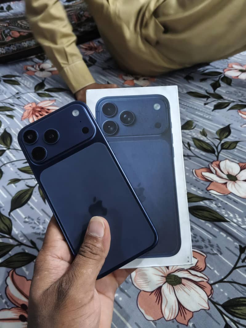 Iphone 17 pro 4