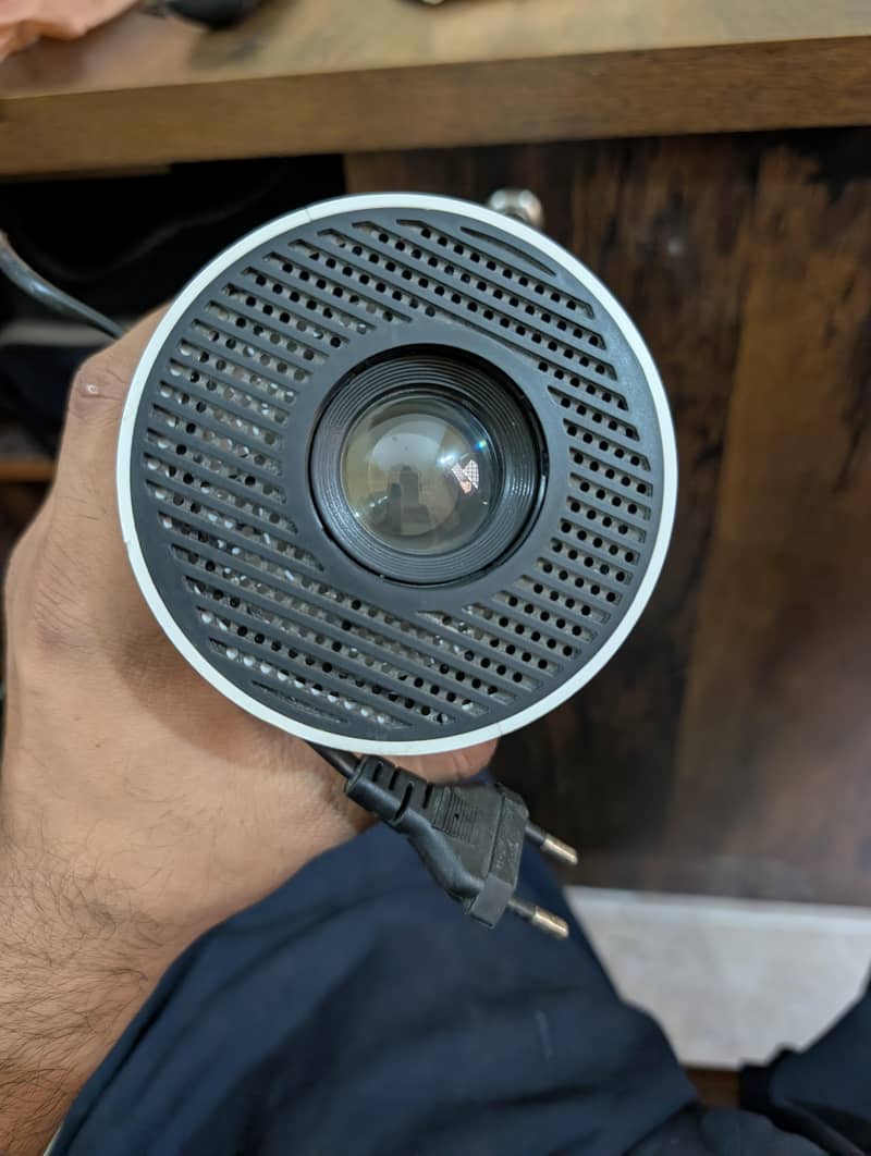 HD Portable Android Projector 2