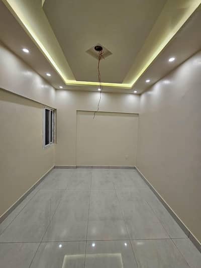 W. Open 3Bed attached Bath @60,000 Naz#1 Near Nayab Hall. 0300-2596253