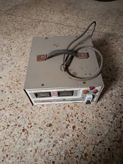 Star Tech Stabilizer AC 220 V 5 Relay Urgent Sale