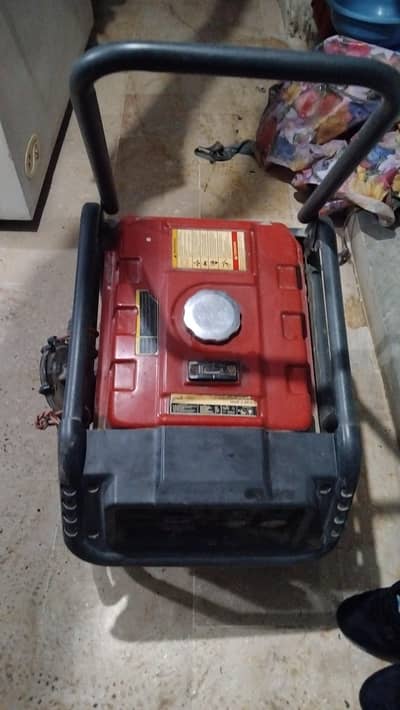 generator 2.8 KV
