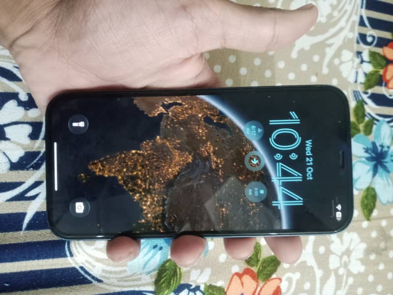 Apple iPhone 12 5