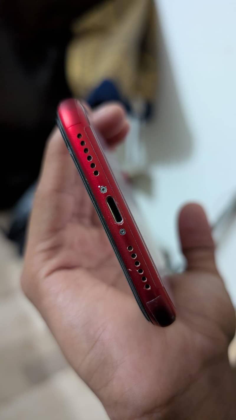 Apple iPhone XR 6